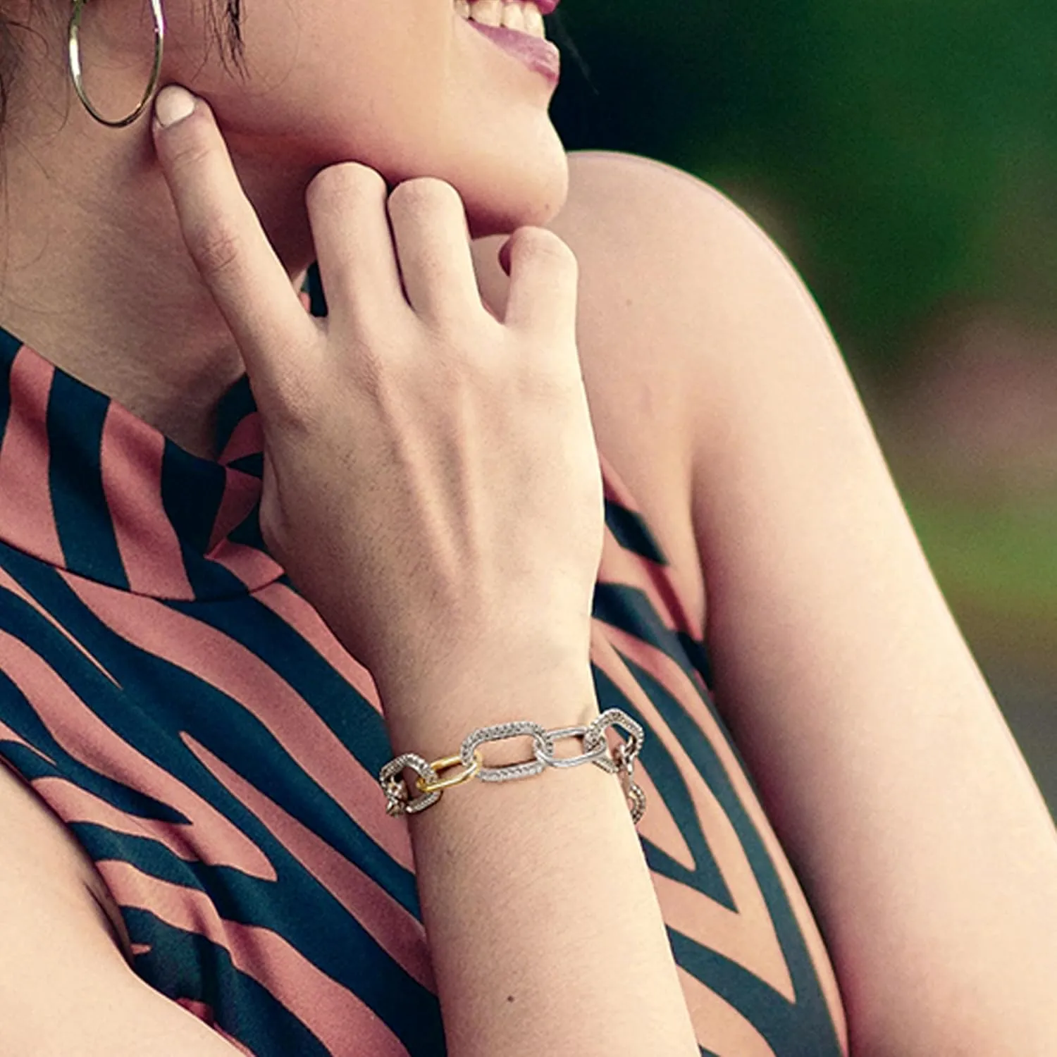 Cable Link Chain Bracelets for Women, Two Tone Link Bracelets Gold and Silver Circles Vintage Bracelets Wire Bangle Designer Inspired Jewelry Gifts