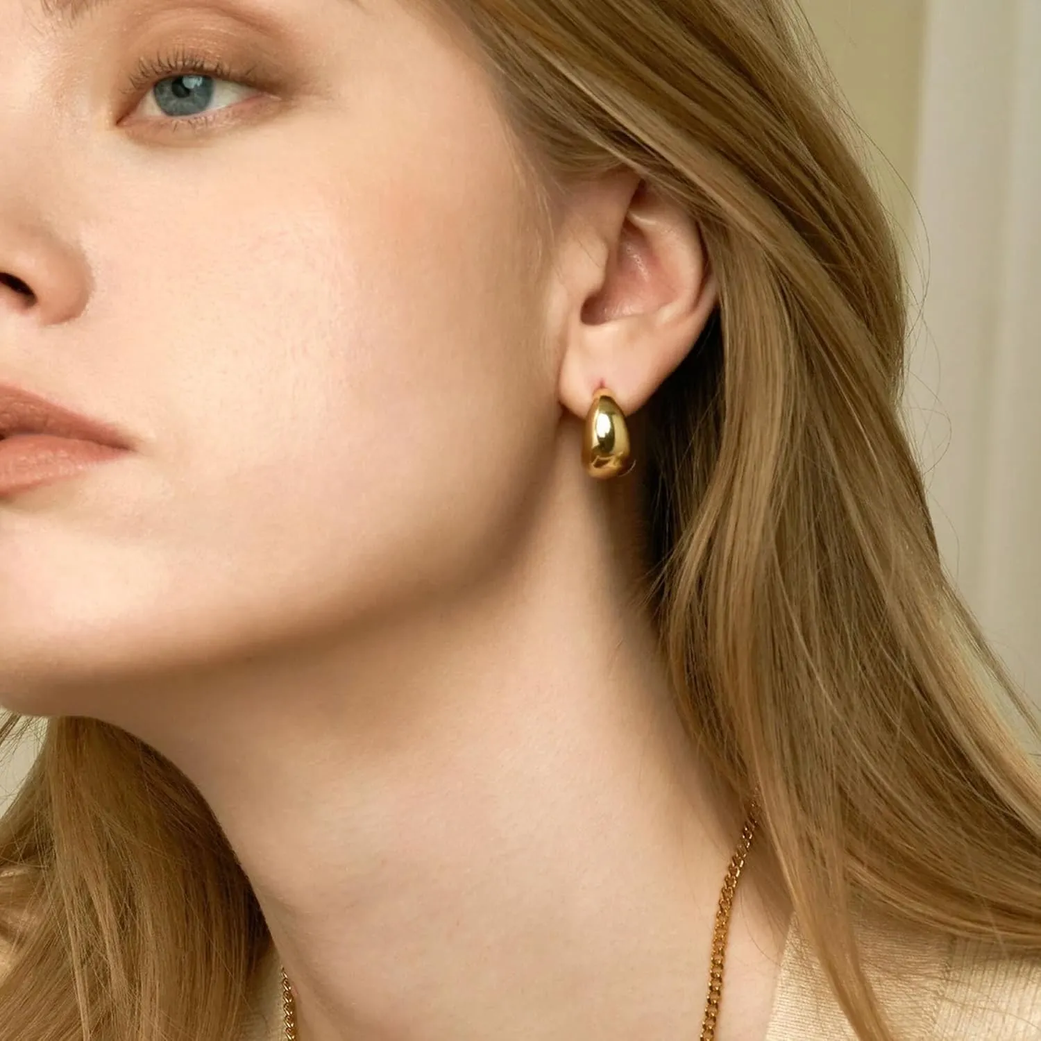 Chunky Gold Hoop Earrings for Women 18K Gold Plated Chunky Hoops Thick Hoop Earrings Trendy Earrings