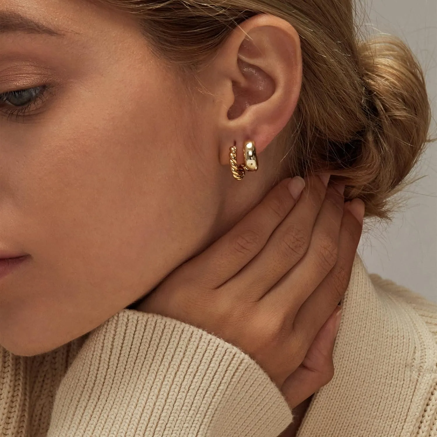 Chunky Gold Hoop Earrings for Women, Dainty Gold Hoops Earrings 14K Gold Plated Lightweight Teardrop Square Earrings Hypoallergenic Minimalist Drop Earrings for Women Trendy Gold Jewelry