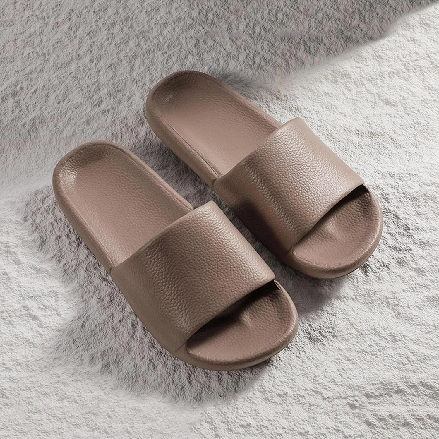Cloud Slides Men's Athletic Outdoor Sandals Slides Shower Shoes for Living Room Pool Beach Spa Public Showers