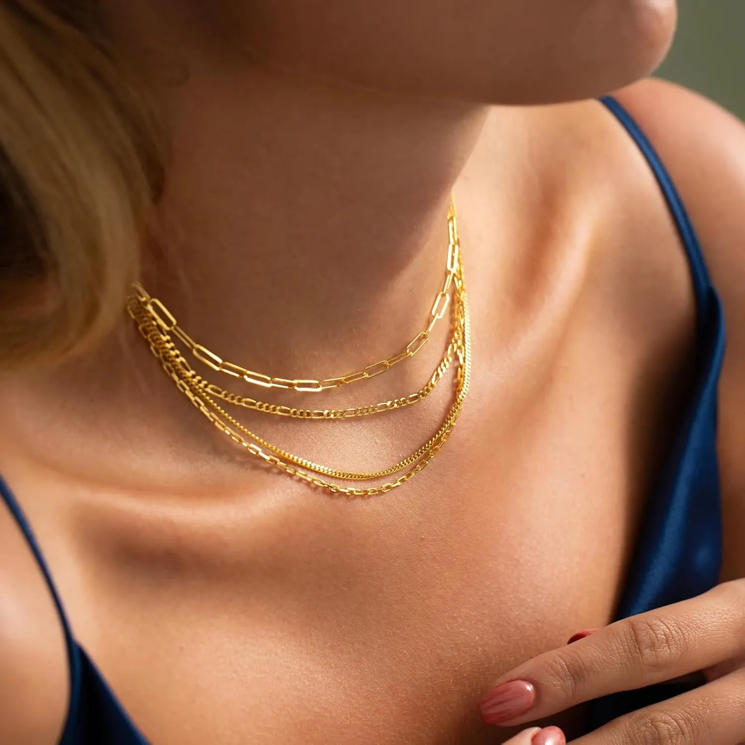 Dainty Gold Necklace Layered Gold Necklaces for Women 14k Gold Plated Cuban O Box Paper Clip Chain Pendant Necklaces Cute Fashion Simple Jewelry Gift