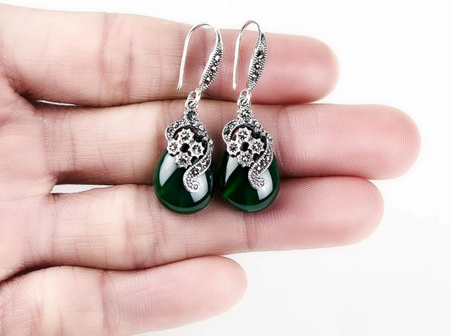 Earring Hoop Stud Drop & Dangle, Vintage Women Faux Emerald Ruby Water Drop Dangle Hook Earrings Jewelry Gift for Women Teen Girls Birthday Christmas Friends Gift