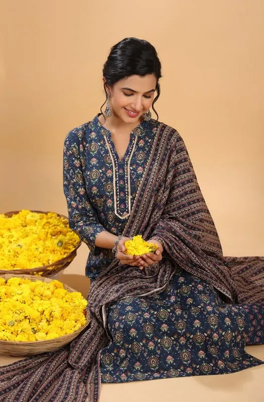 Exquisite Dark Blue Cotton Ethnic Motifs Straight Kurta Set (D1317)