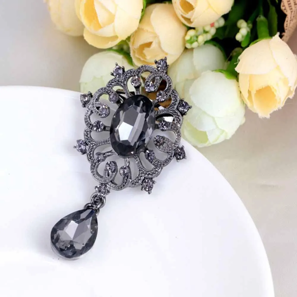 Ezing 4Pcs Brooch Lot with Large Big Size Rhinestone Crystal Fashion Jewelry