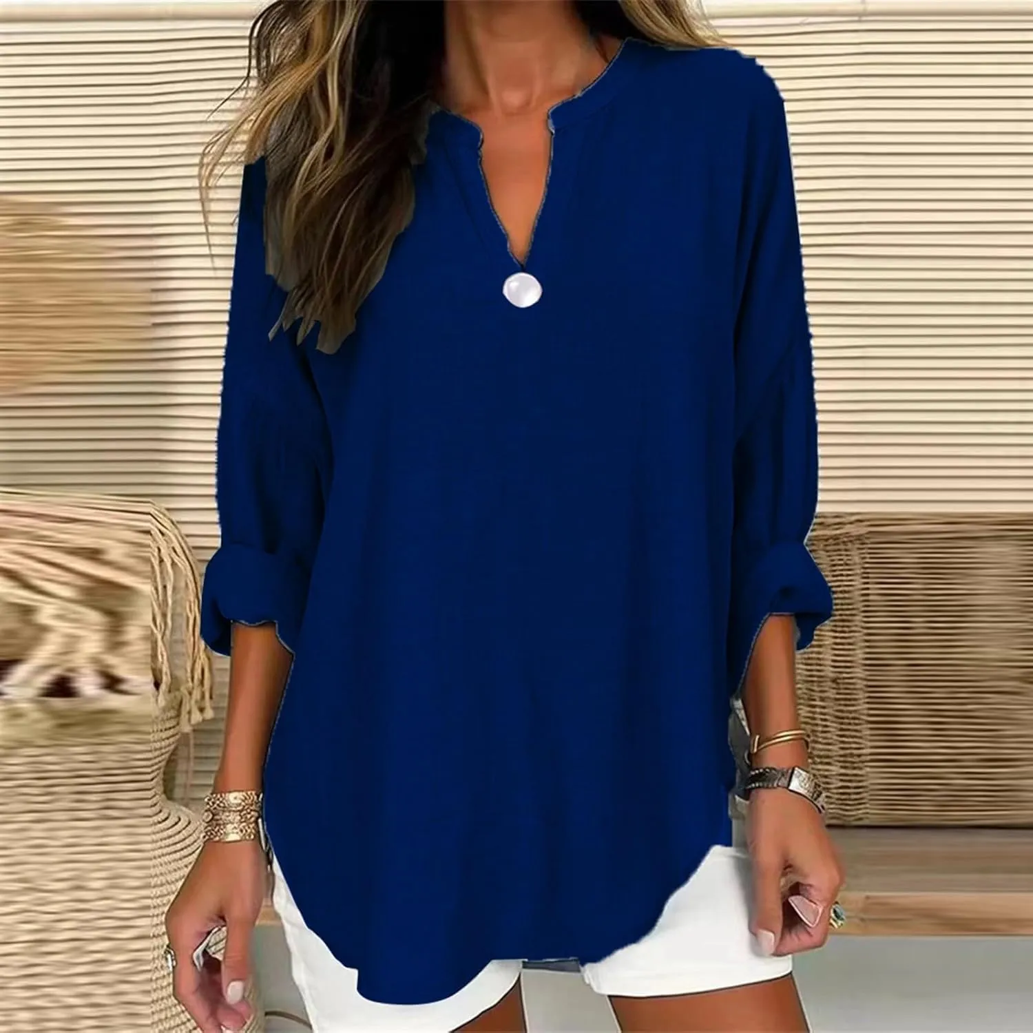 GIERIDUC Women's Long Sleeve Oversized T Shirts Side Slit Loose Casual V Neck Tunic Tops Roll-up Sleeve Soft Tshirts Blouse
