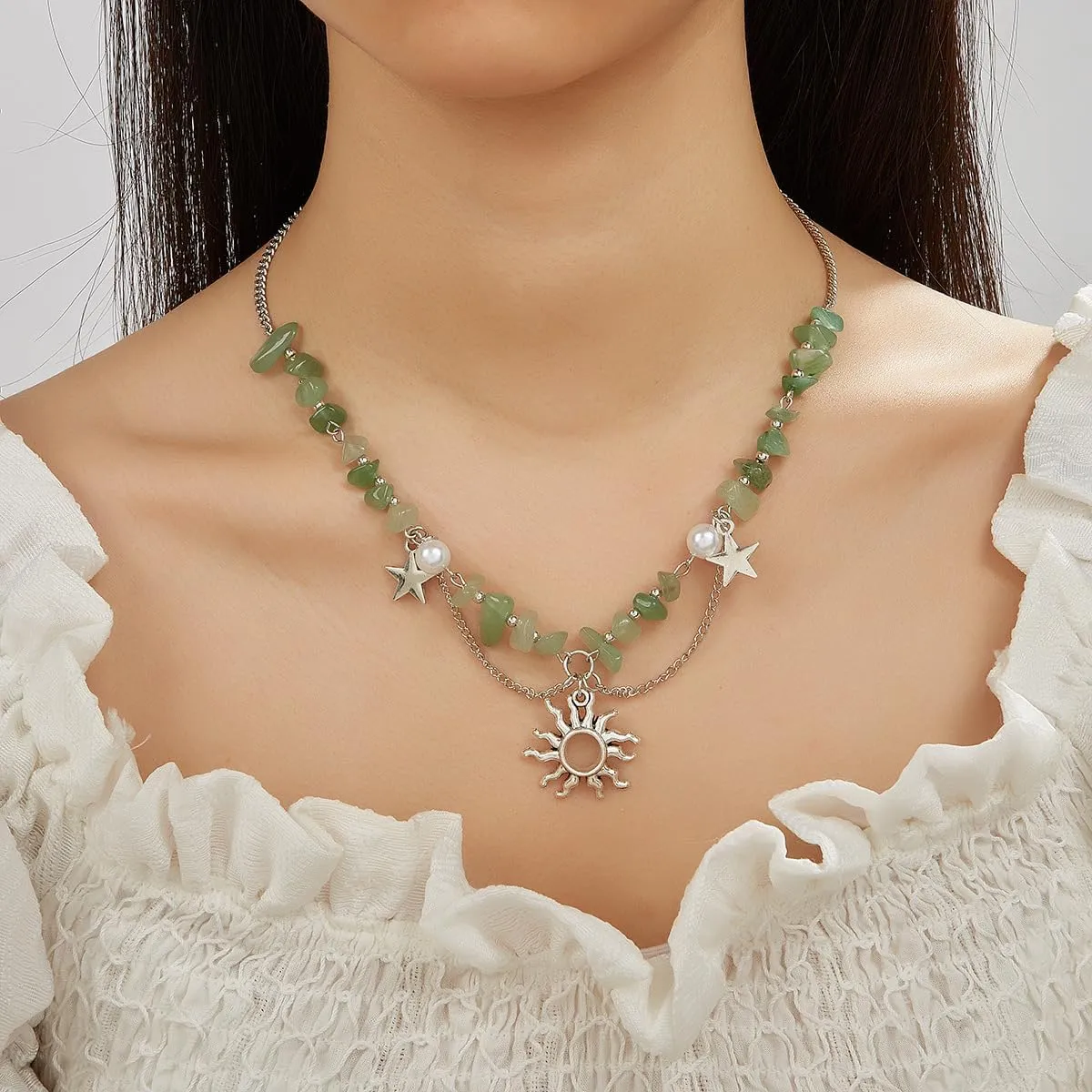 Gothic Boho Sun Necklace Hippie Sun Choker Necklace Nature Healing Crystal Necklaces Goth Jewelry for Women Prom Party Outfit Accessories