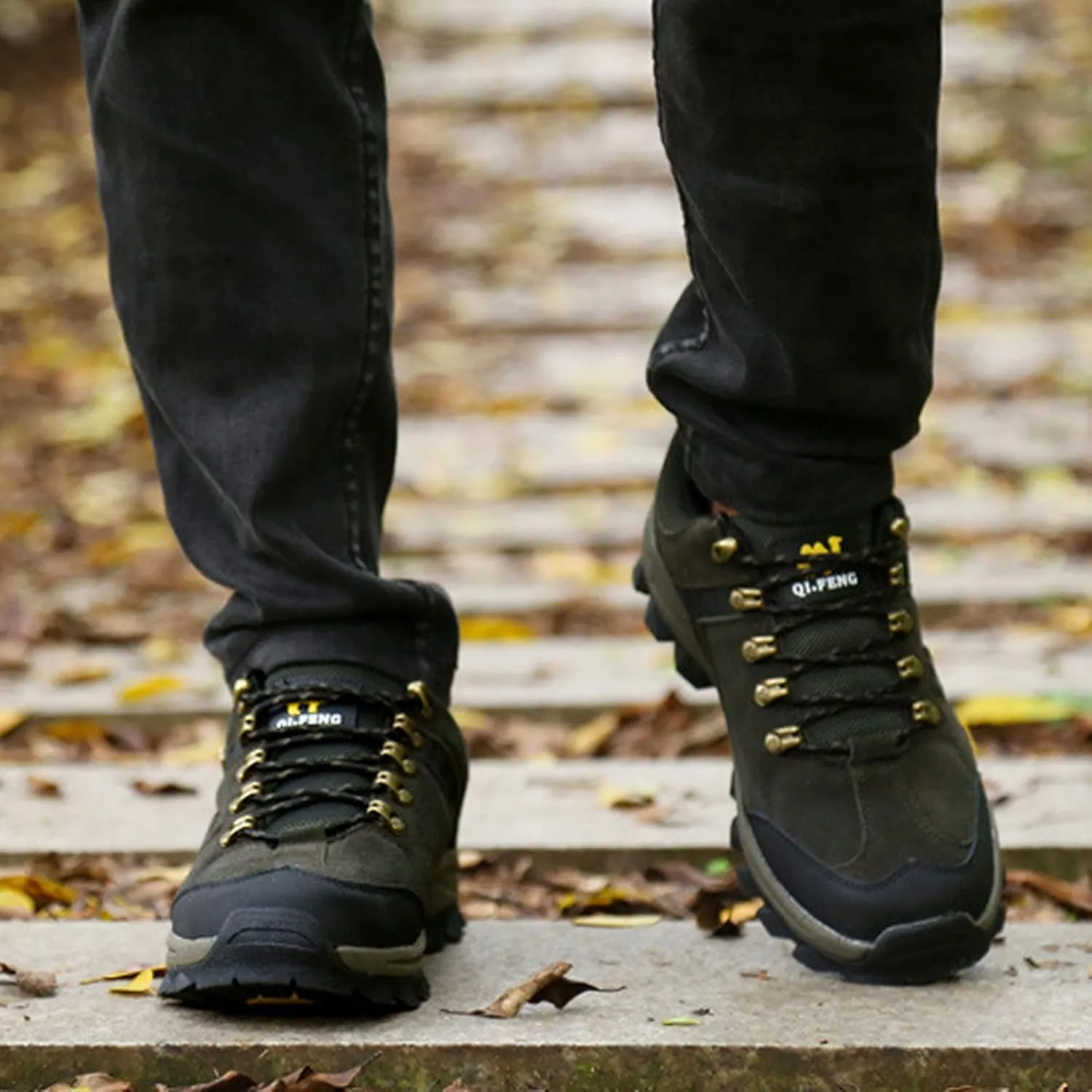 Hiking Boots Mens Trekking Shoes Walking Lightweight Outdoor Mountain Low-top Trainers Lace up Sneakers