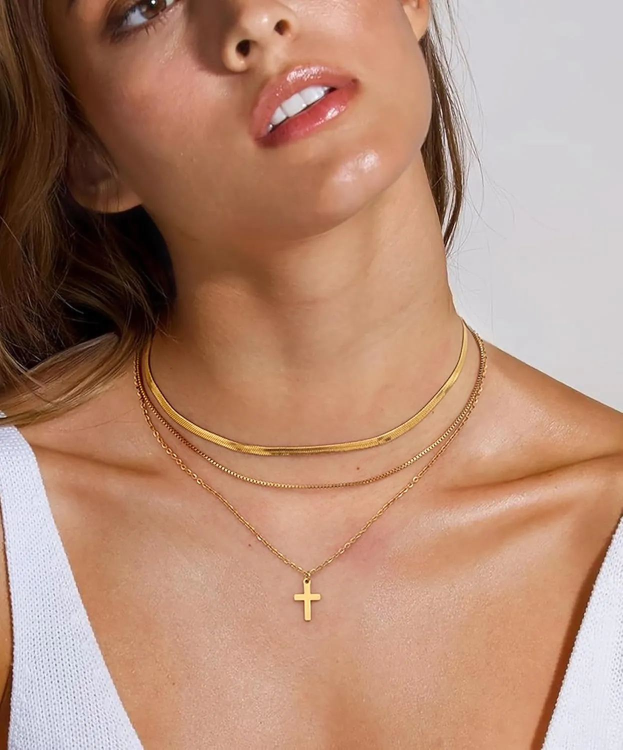 Layered Gold Necklace for Women,Stackable 14K Gold Plated Chain Necklace Cross Snake Twisted Layered Pendant Necklace Dainty Gold Chain Necklace Cross Pendant Jewelry Gifts for Women