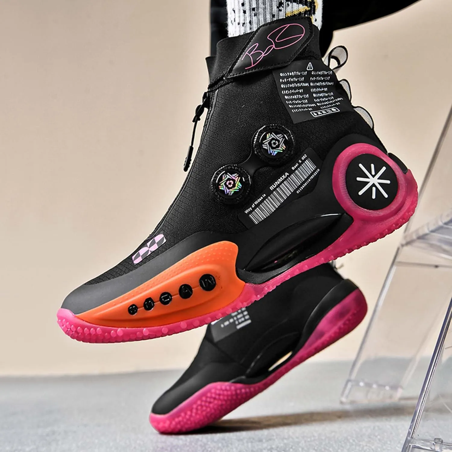 Mens and Womens High Top Buckle Closed Basketball Sneakers Comfortable Breathable Casual Walking Shoes High Elasticity Running Shoes Tennis Shoes Tennis Competition Shoes Non Slip High Jump Sneakers
