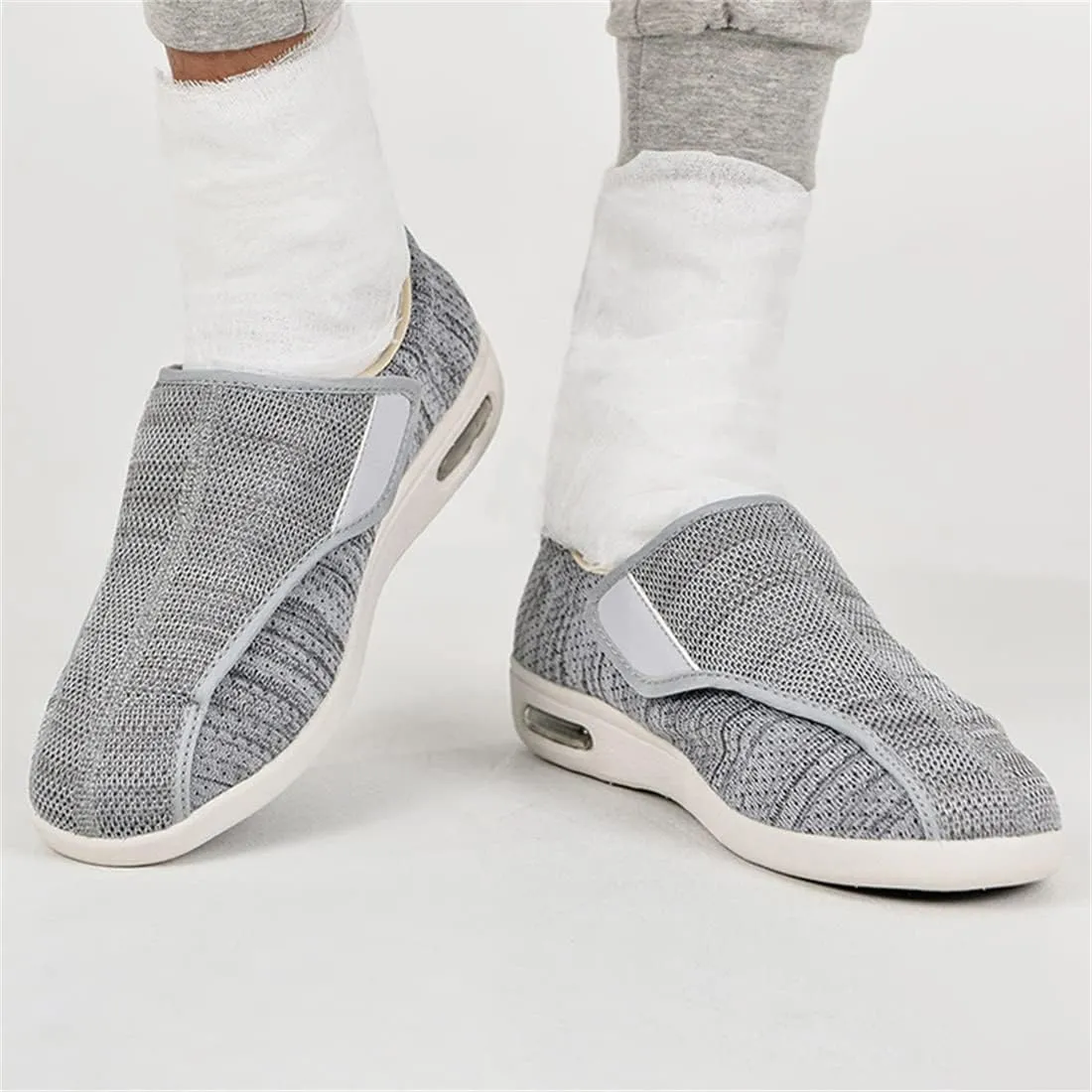 Men's Diabetic Shoes Comfortable Casual Orthopedic Shoes Lightweight Seniors Edema Sneakers Breathable Walking Trainers