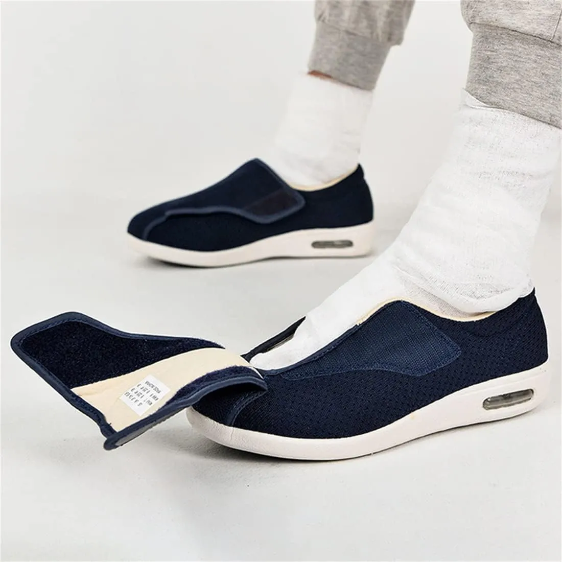Men's Diabetic Shoes Comfortable Casual Orthopedic Shoes Lightweight Seniors Edema Sneakers Breathable Walking Trainers