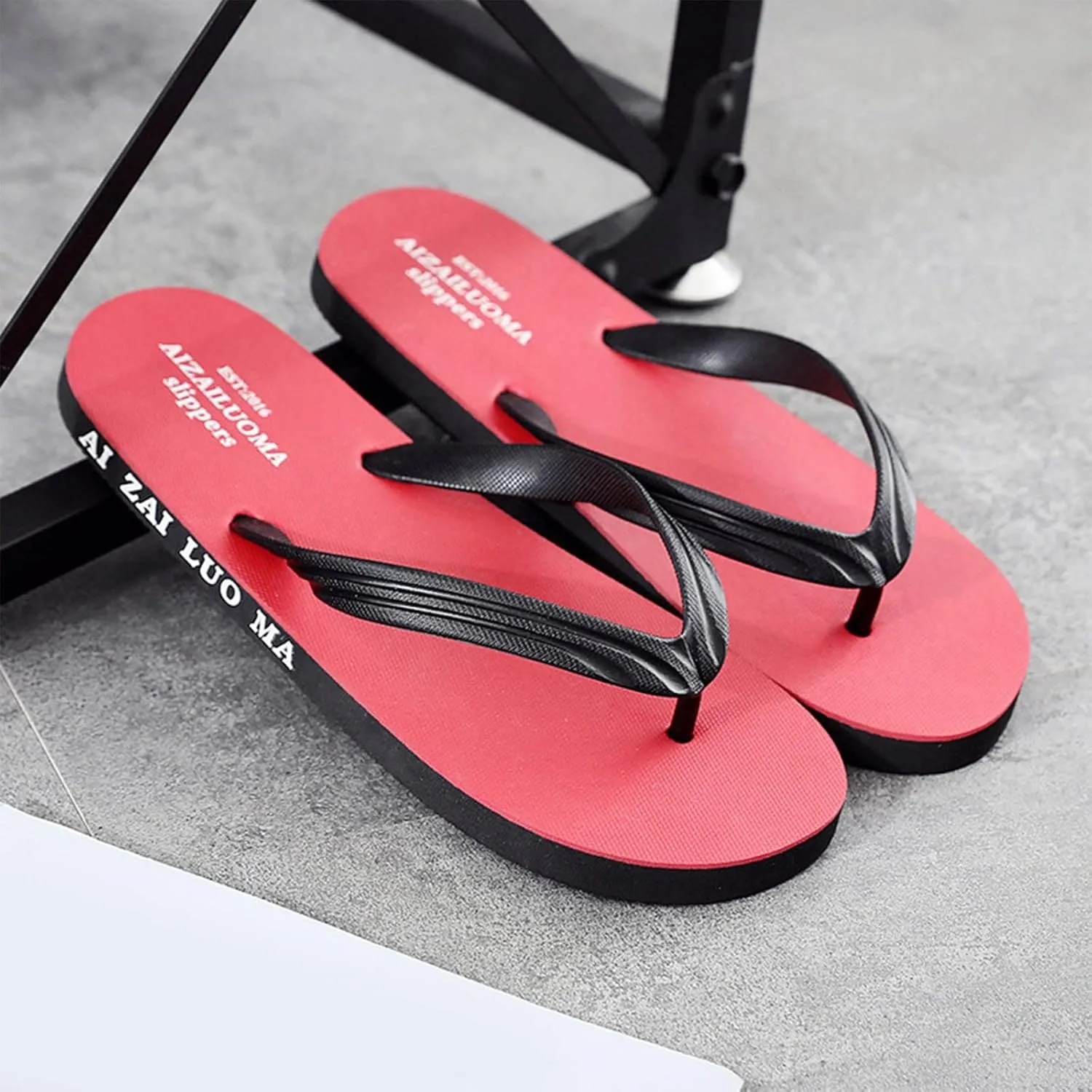 Mens Flip Flops Leather Thong Sandals Flip Flops Men Summer Flat Soft Bottom Comfortable Lightweight Casual Beach