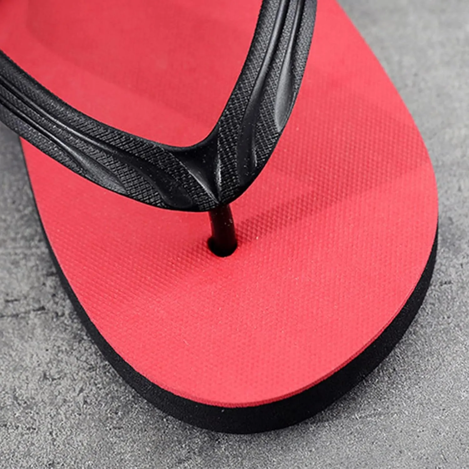 Mens Flip Flops Leather Thong Sandals Flip Flops Men Summer Flat Soft Bottom Comfortable Lightweight Casual Beach