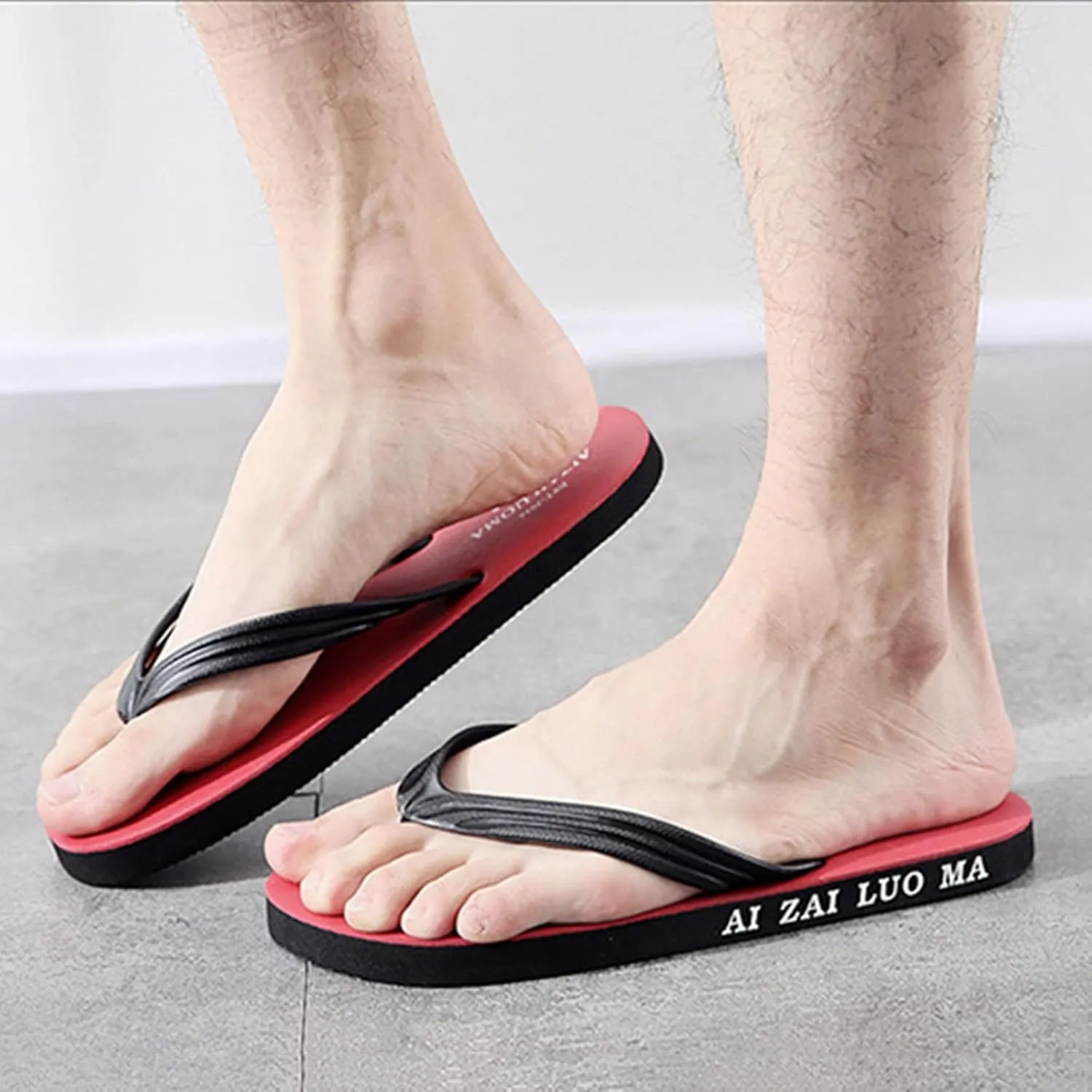Mens Flip Flops Leather Thong Sandals Flip Flops Men Summer Flat Soft Bottom Comfortable Lightweight Casual Beach