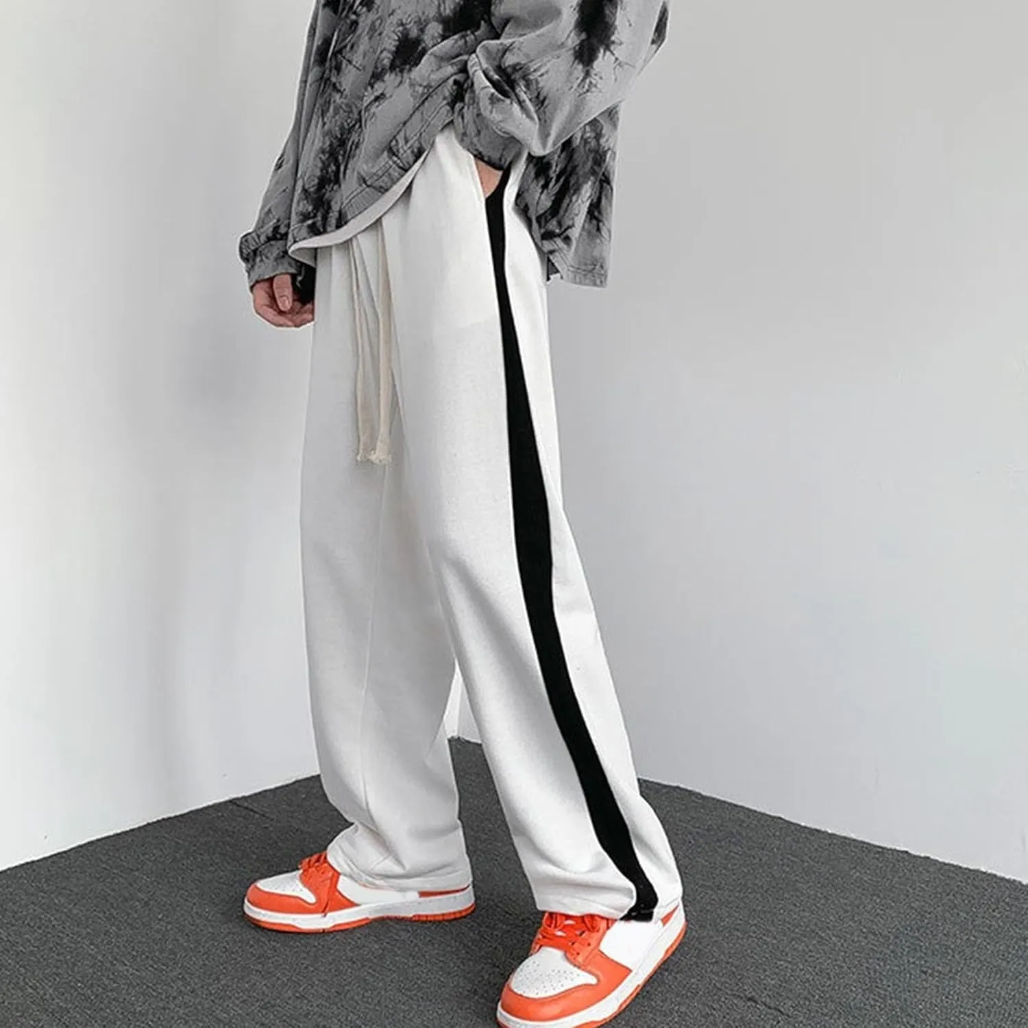 Men's Striped Stylish Outdoor Pants Straight Leg Casual Workout Trousers Loose Fit Drawstring Sweatpants