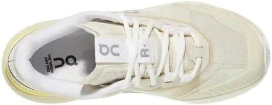 On Women's The Roger Advantage Pro Sneaker