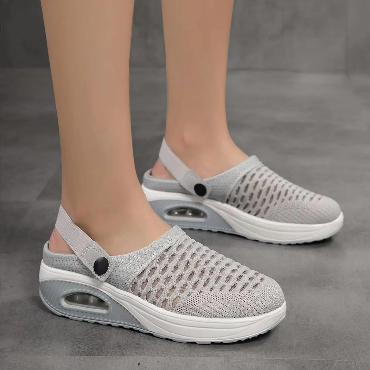 Orthopedic Slippers for Women Lightweight Soft Mules Slip on Walking Shoes 2024 New Mules Clogs Breathable Sneakers Sandals