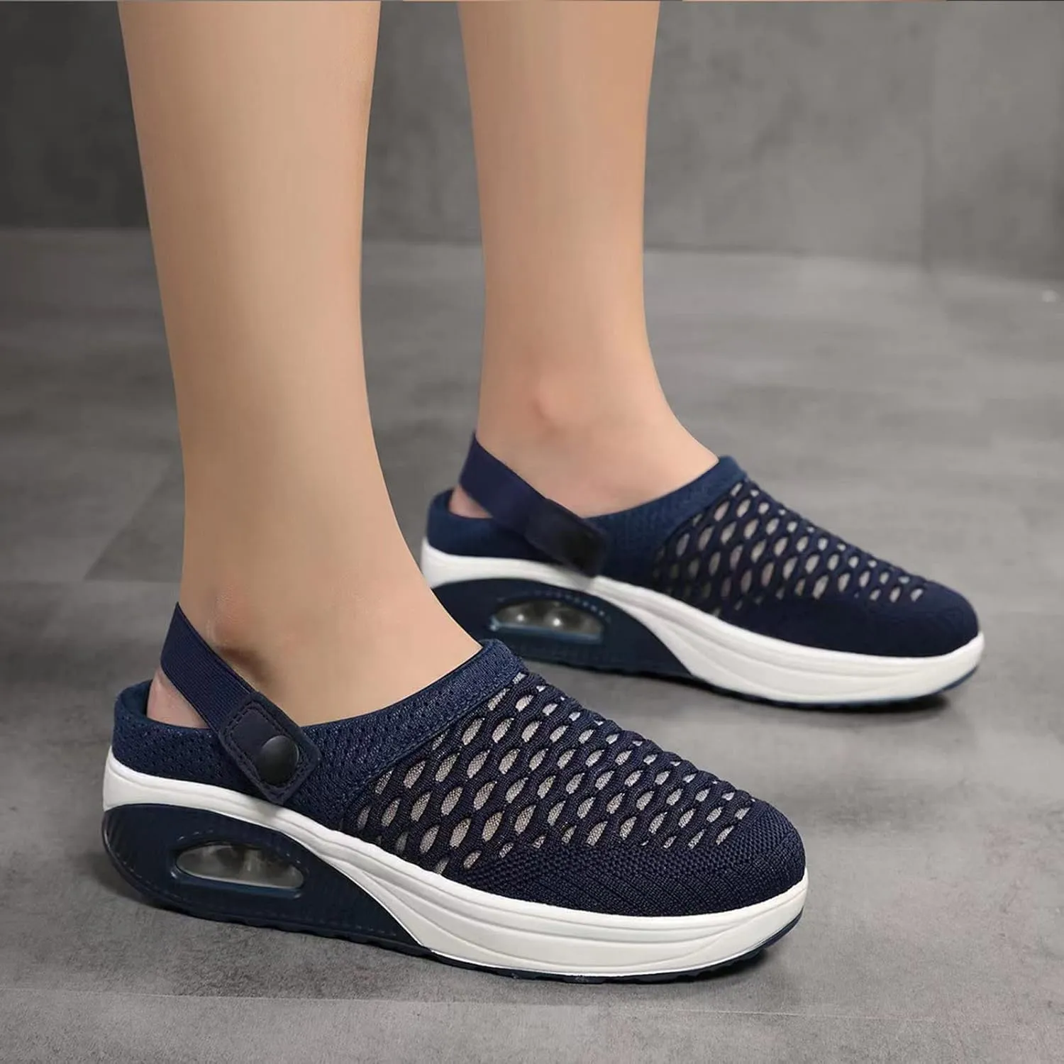 Orthopedic Slippers for Women Lightweight Soft Mules Slip on Walking Shoes 2024 New Mules Clogs Breathable Sneakers Sandals