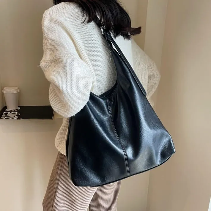 Slouchy Shoulder Bag for Women Half Moon Slouchy Purse Bag Trending Purses Hobo Crossbody Bags for Working College (Black)