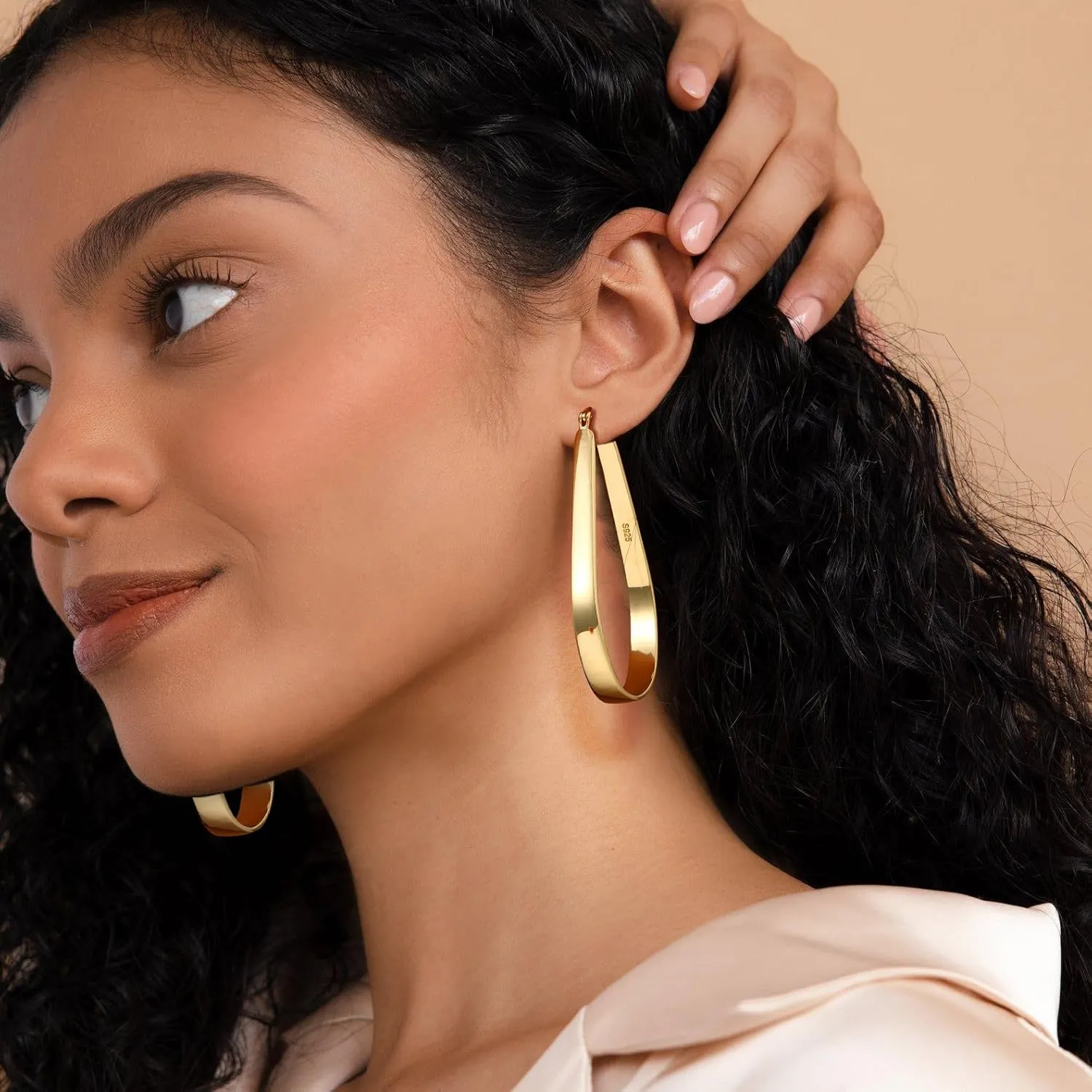 Sterling Silver Hoop Earrings for Women Large Oval Hoop Earrings Lightweight Big Gold Hoops Earrings Hypoallergenic 14K Gold Plated Hoops Earrings Non Tarnish Jewelry Gifts 20/30/40mm