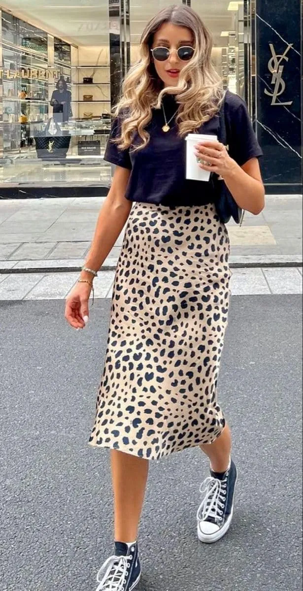 UAURORAO Women Satin Midi Skirt High Waist Silk Mermaid Skirt Casual Ruffle Elegant Cocktail Party Work Maxi Skirt