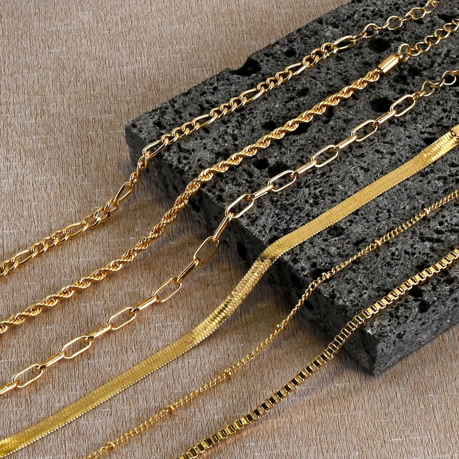 VIBILIA Silver Chain Bracelet Sets for Women Silver Plated Dainty Twist Link Paperclip Bracelets Stackable Adjustable Layered Metal Bracelet Fashion Jewelry