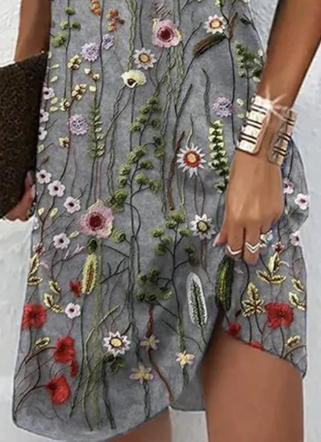 Women's 2025 Summer Dresses Sophisticated Halter Sleeveless Dress Casual Floral Print A Line Mini Dress