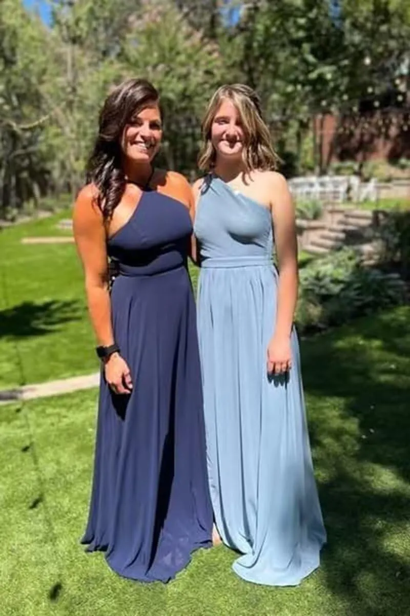 Womens A Line Halter Neck Bridesmaid Dresses, Chiffon Long Formal Evening Party Gown with Side Slit