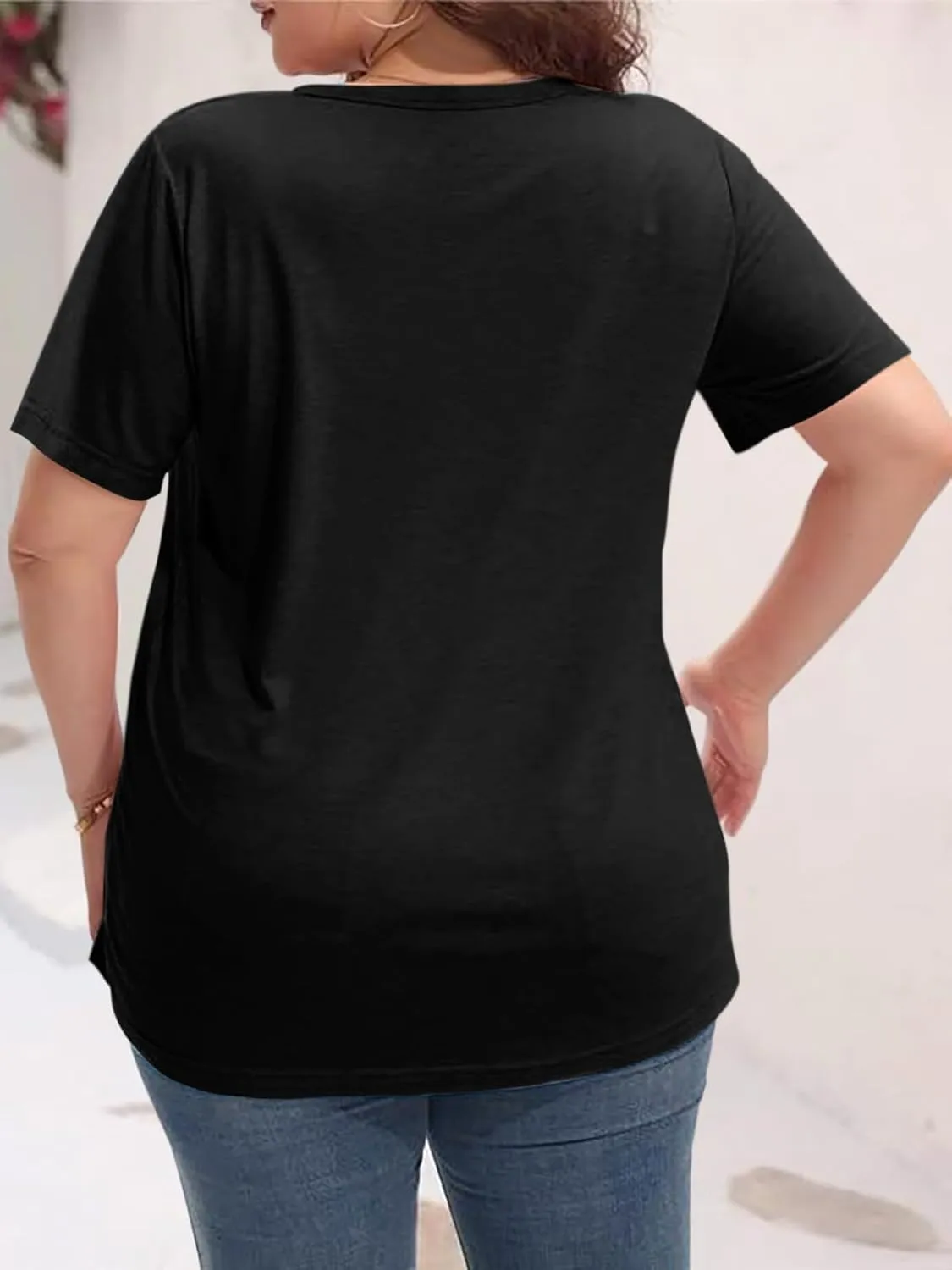 Womens Plus Size Tunic T Shirts Short Sleeve Round Neck Soft Loose Shirts Summer Casual Tops with Pocket