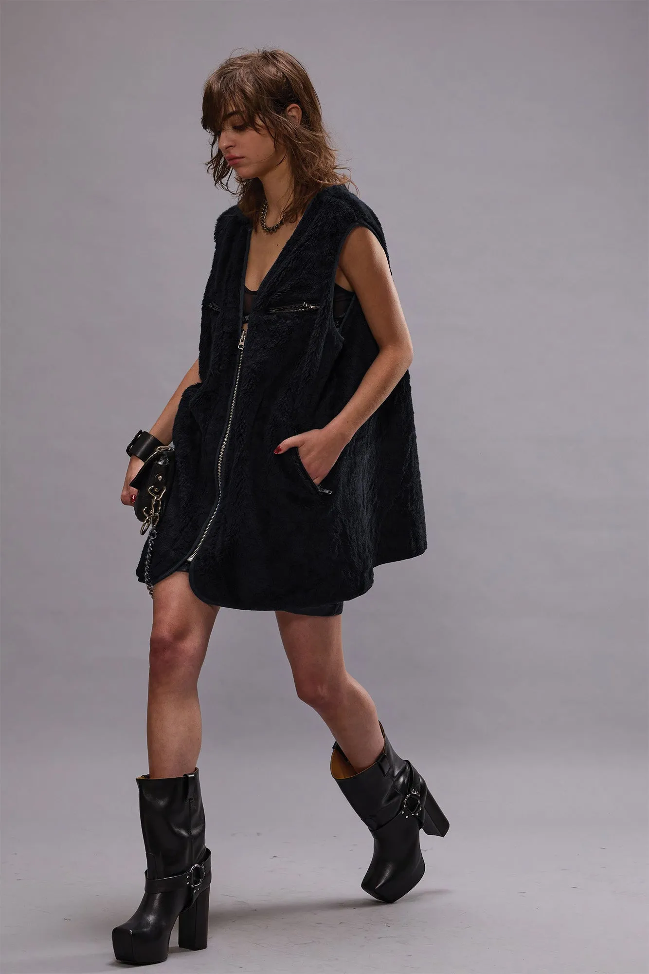 ZIPPERED FUR VEST - MIDNIGHT