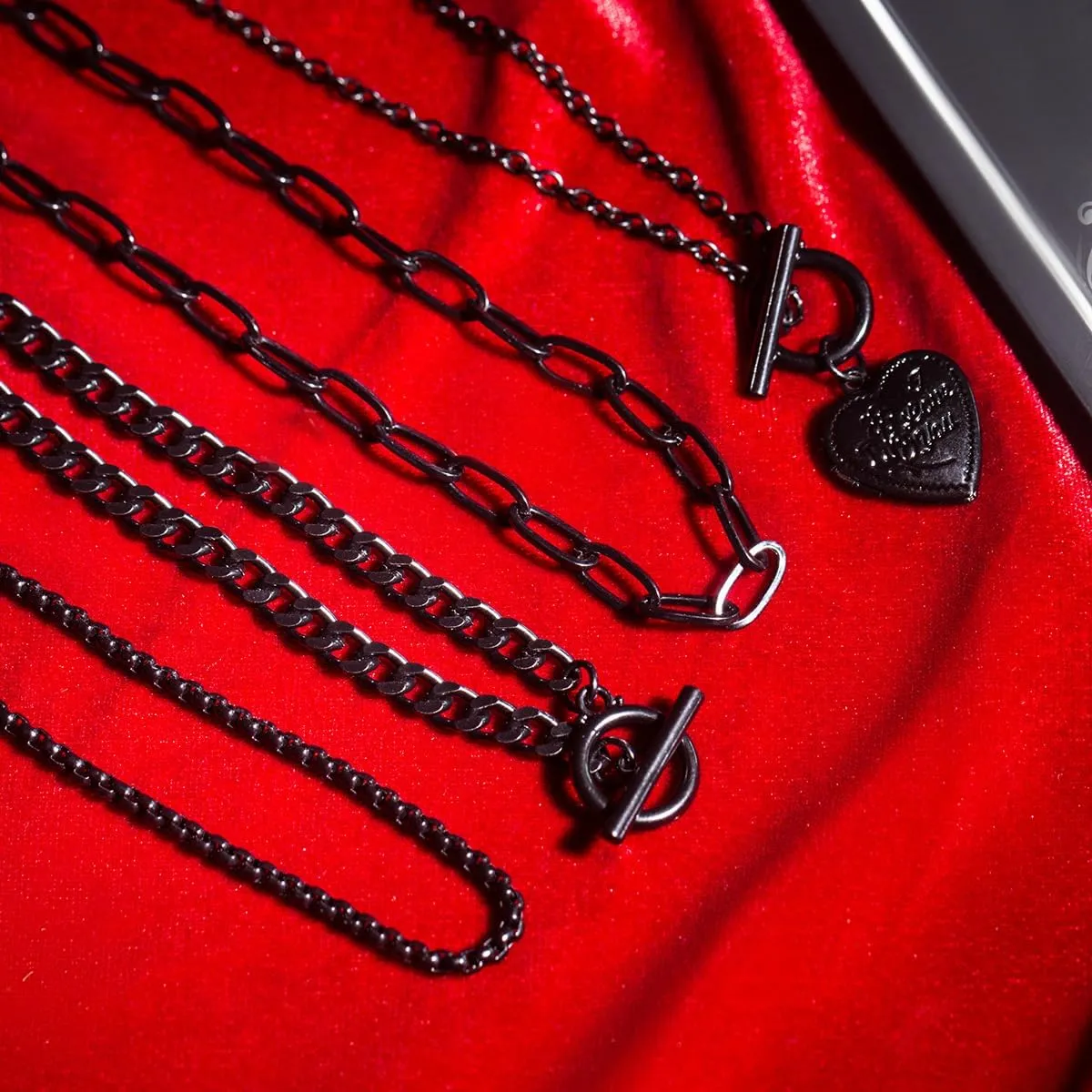 ZMANYIJEW 4pcs Layered Gold Necklaces for Women,Chunky Gold Necklace Herringbone Paperclip Chain Necklace for Women Teen Girls Retro Coin Medallion Pendant Necklaces for Mother's Day